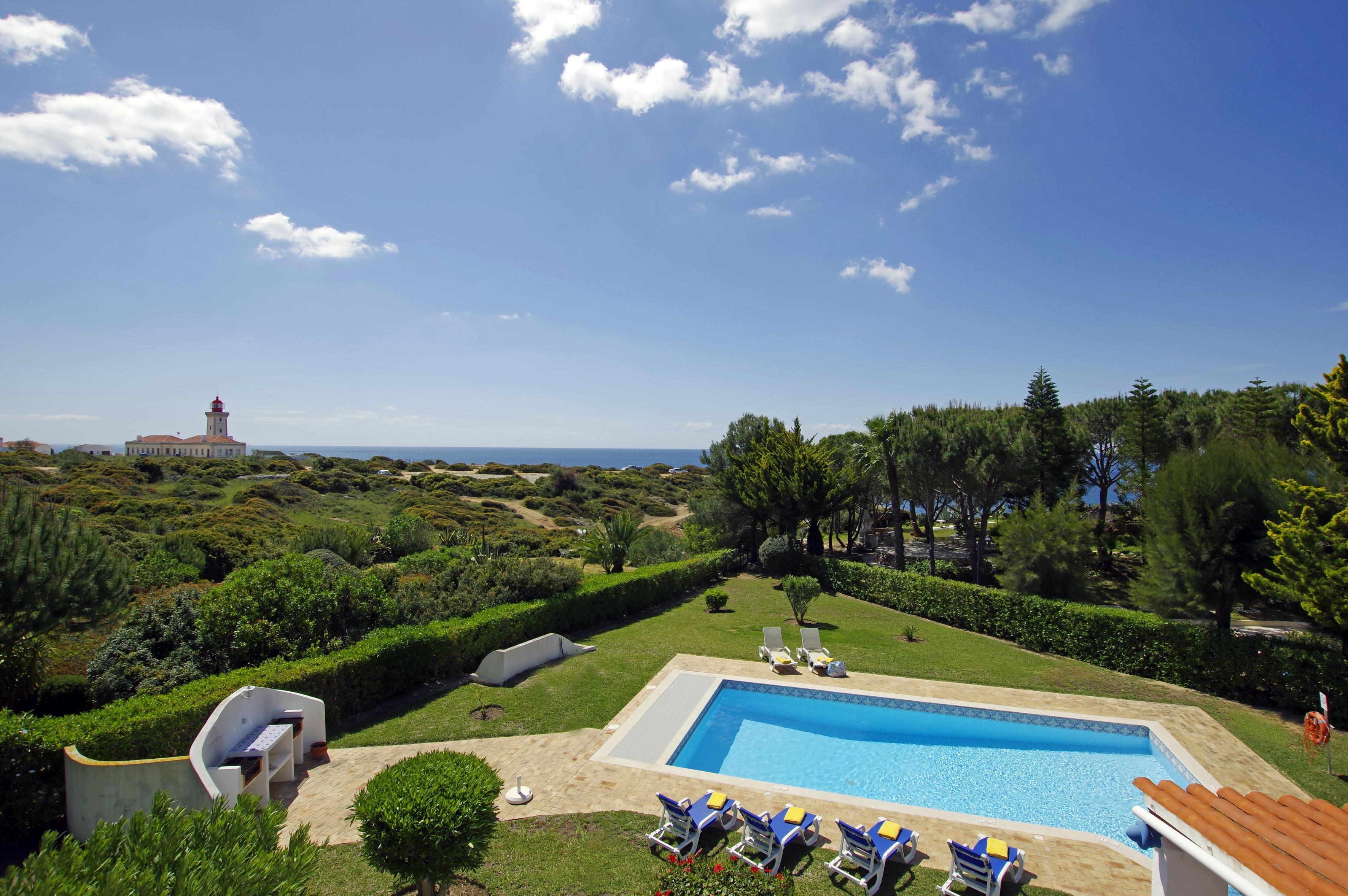 Rocha Brava Village Resort Карвоейру Екстер'єр фото