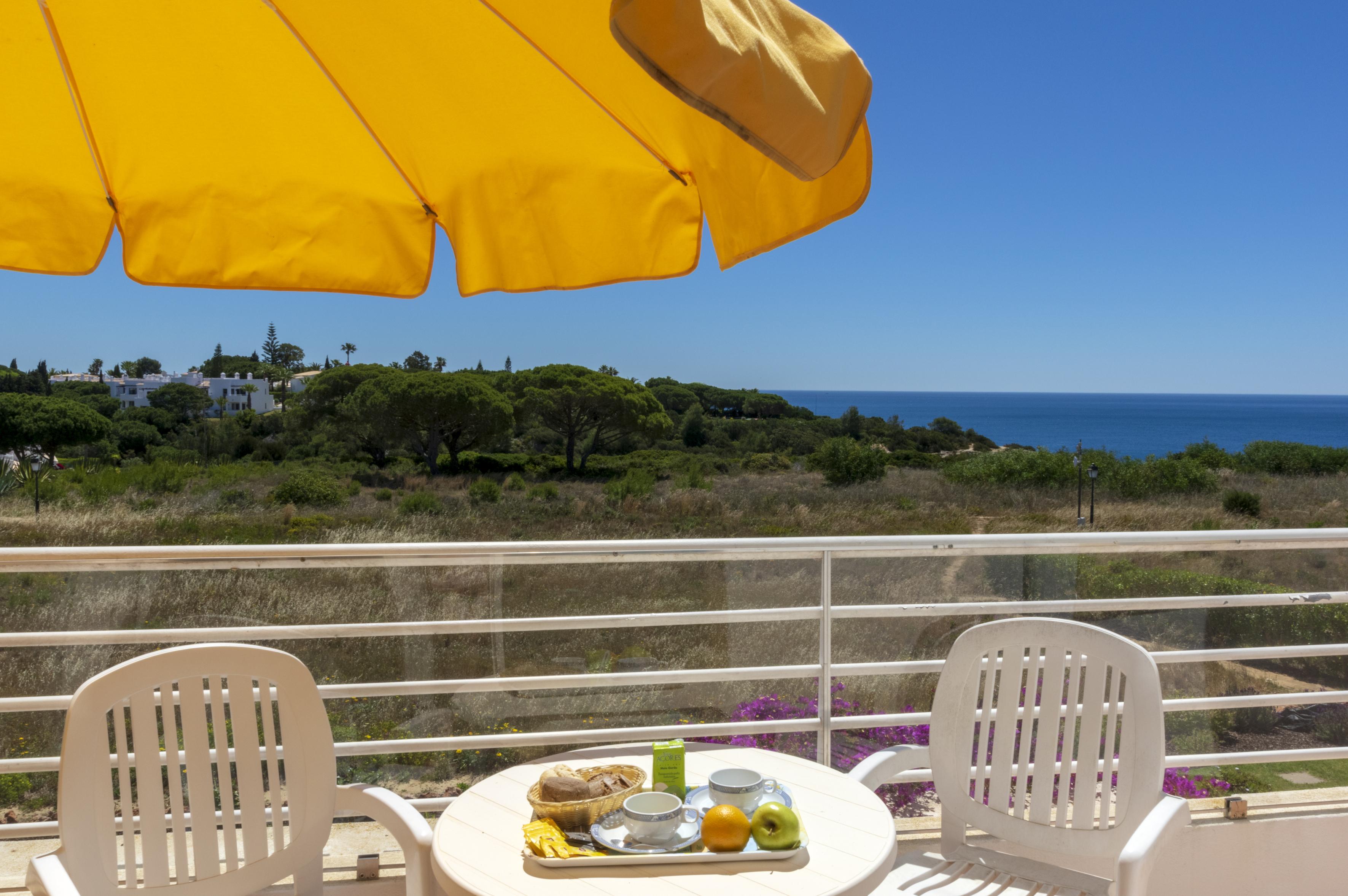 Rocha Brava Village Resort Карвоейру Екстер'єр фото