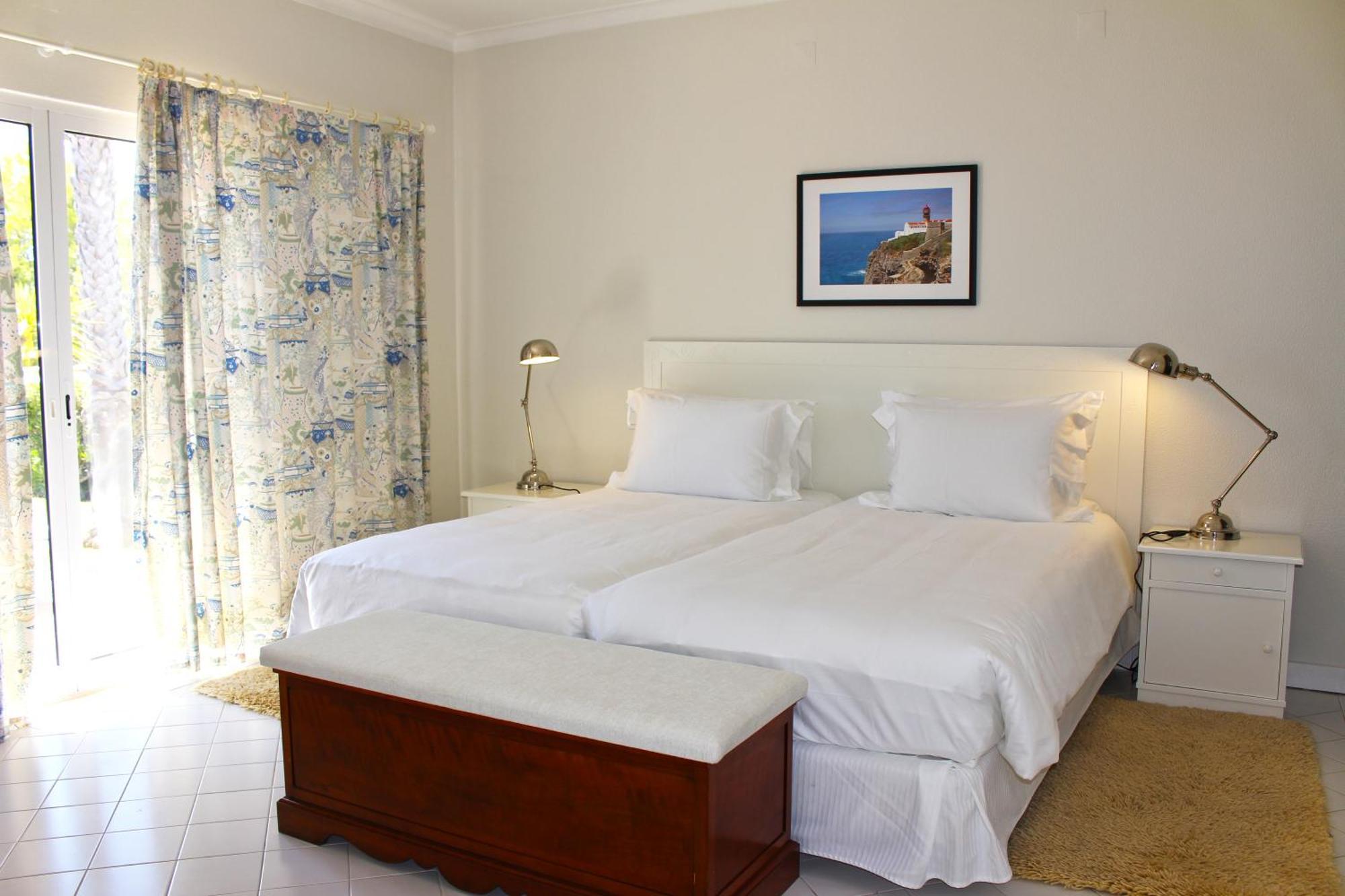Rocha Brava Village Resort Карвоейру Номер фото